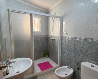 Reventa - Apartamento / Dúplex - Torrevieja - Estacion de autobuses