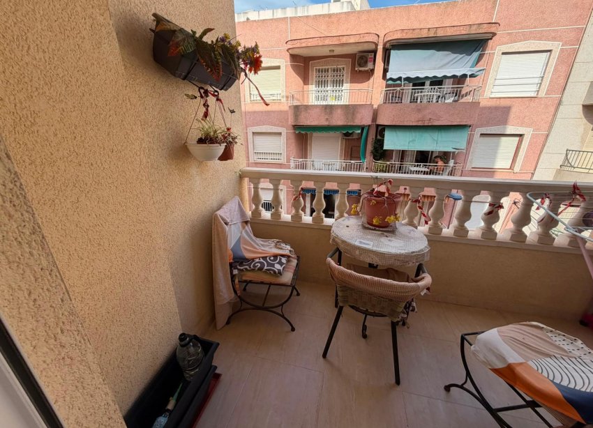 Reventa - Apartamento / Dúplex - Torrevieja - Estacion de autobuses