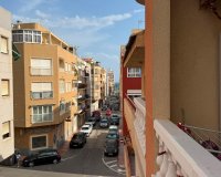 Reventa - Apartamento / Dúplex - Torrevieja - Estacion de autobuses