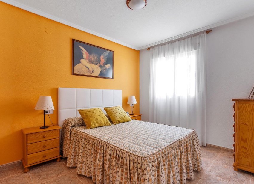 Reventa - Apartamento / Dúplex - Torrevieja - Estacion de autobuses