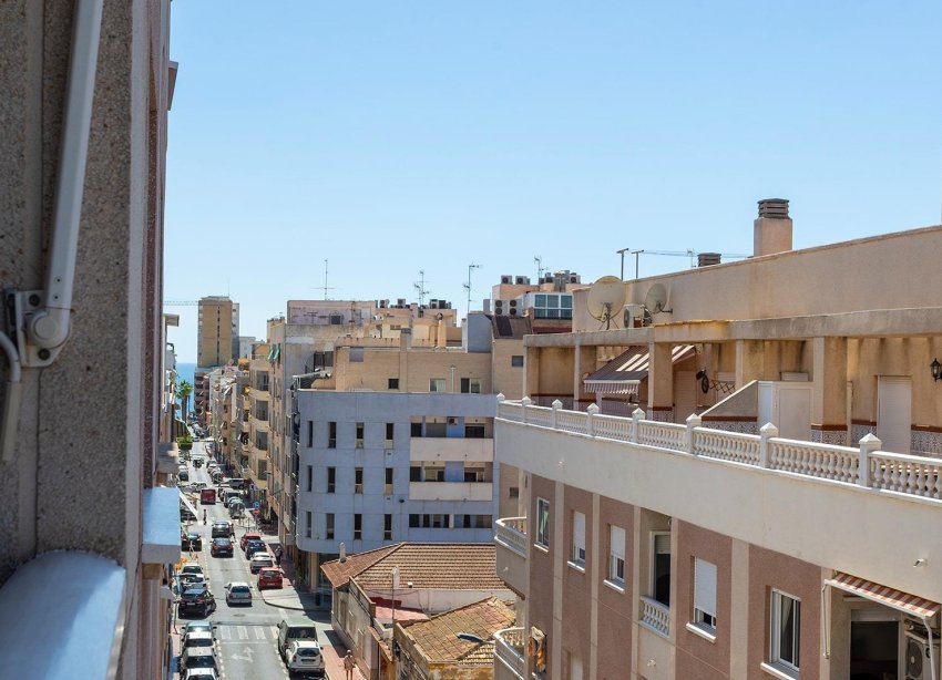 Reventa - Apartamento / Dúplex - Torrevieja - Estacion de autobuses