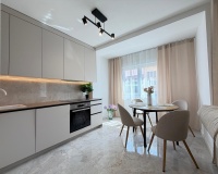 Reventa - Apartamento / Dúplex - Torrevieja - Estacion de autobuses
