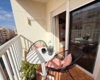 Reventa - Apartamento / Dúplex - Torrevieja - Estacion de autobuses