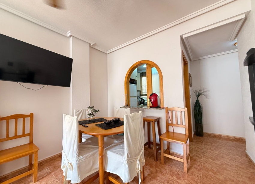 Reventa - Apartamento / Dúplex - Torrevieja - Estacion de autobuses