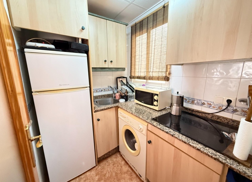 Reventa - Apartamento / Dúplex - Torrevieja - Estacion de autobuses