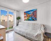 Reventa - Apartamento / Dúplex - Torrevieja - Estacion de autobuses