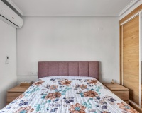 Reventa - Apartamento / Dúplex - Torrevieja - Estacion de autobuses