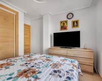 Reventa - Apartamento / Dúplex - Torrevieja - Estacion de autobuses