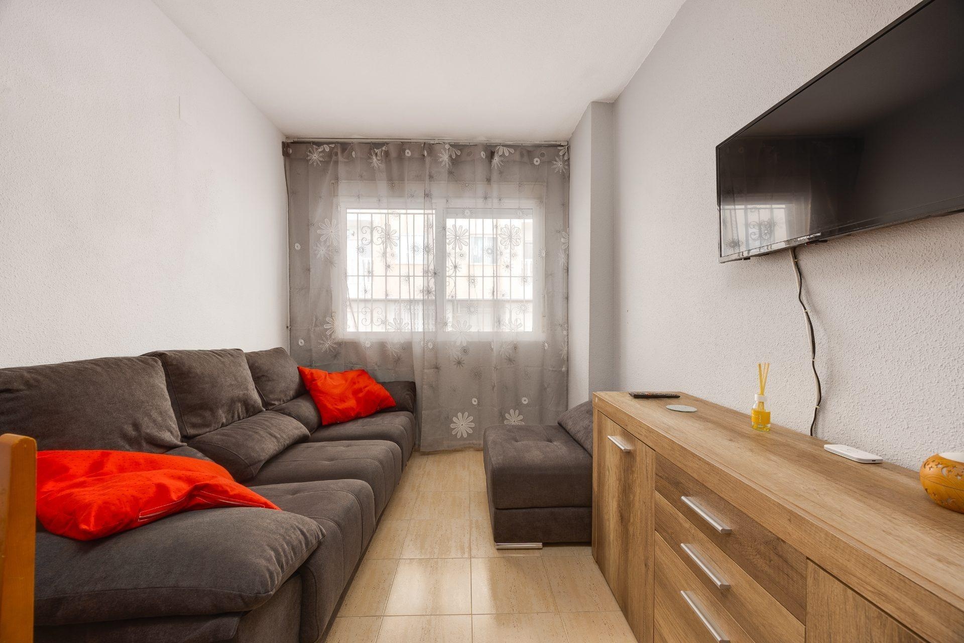 Reventa - Apartamento / Dúplex - Torrevieja - Estacion de autobuses