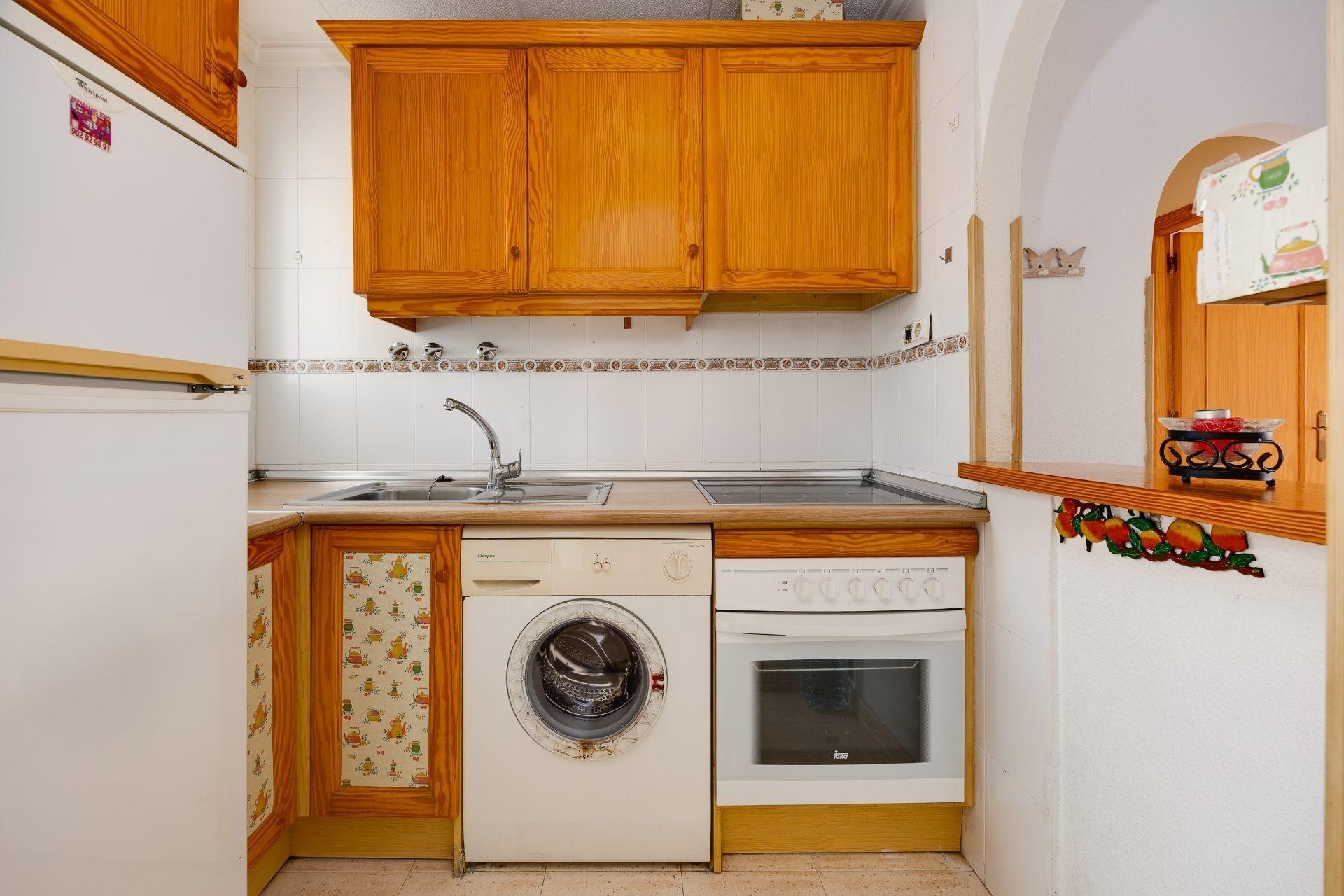 Reventa - Apartamento / Dúplex - Torrevieja - Estacion de autobuses
