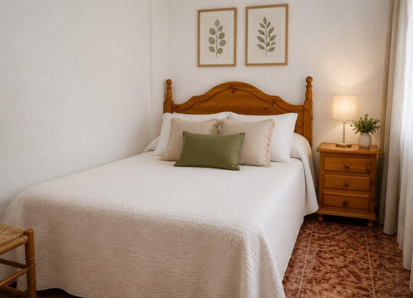 Reventa - Apartamento / Dúplex - Torrevieja - Habaneras