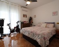Reventa - Apartamento / Dúplex - Torrevieja - Habaneras