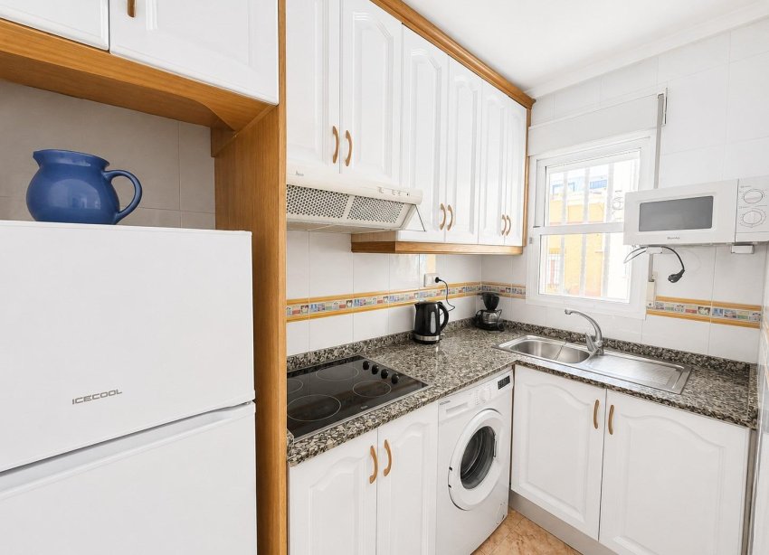 Reventa - Apartamento / Dúplex - Torrevieja - Habaneras