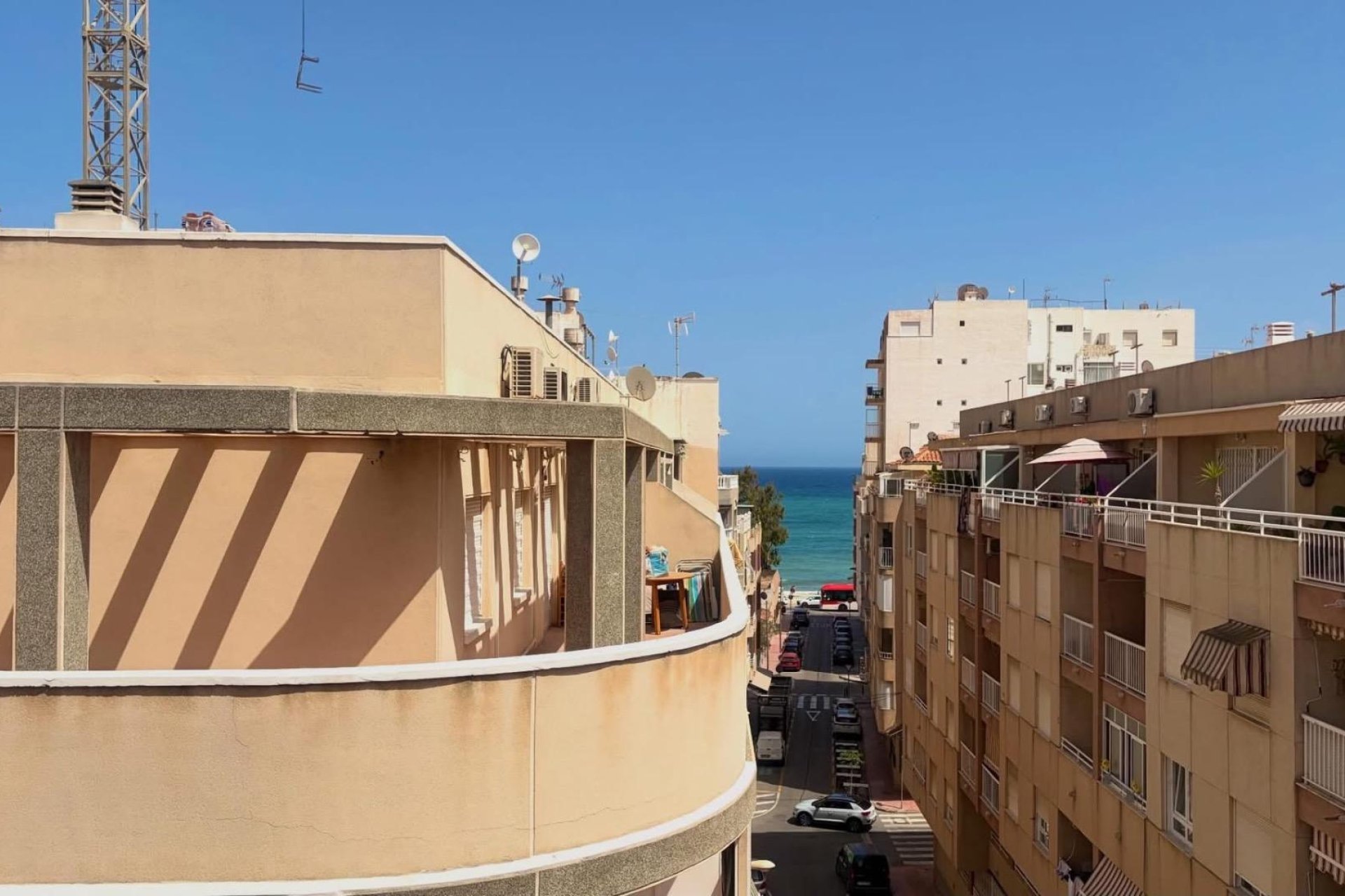 Reventa - Apartamento / Dúplex - Torrevieja - Habaneras