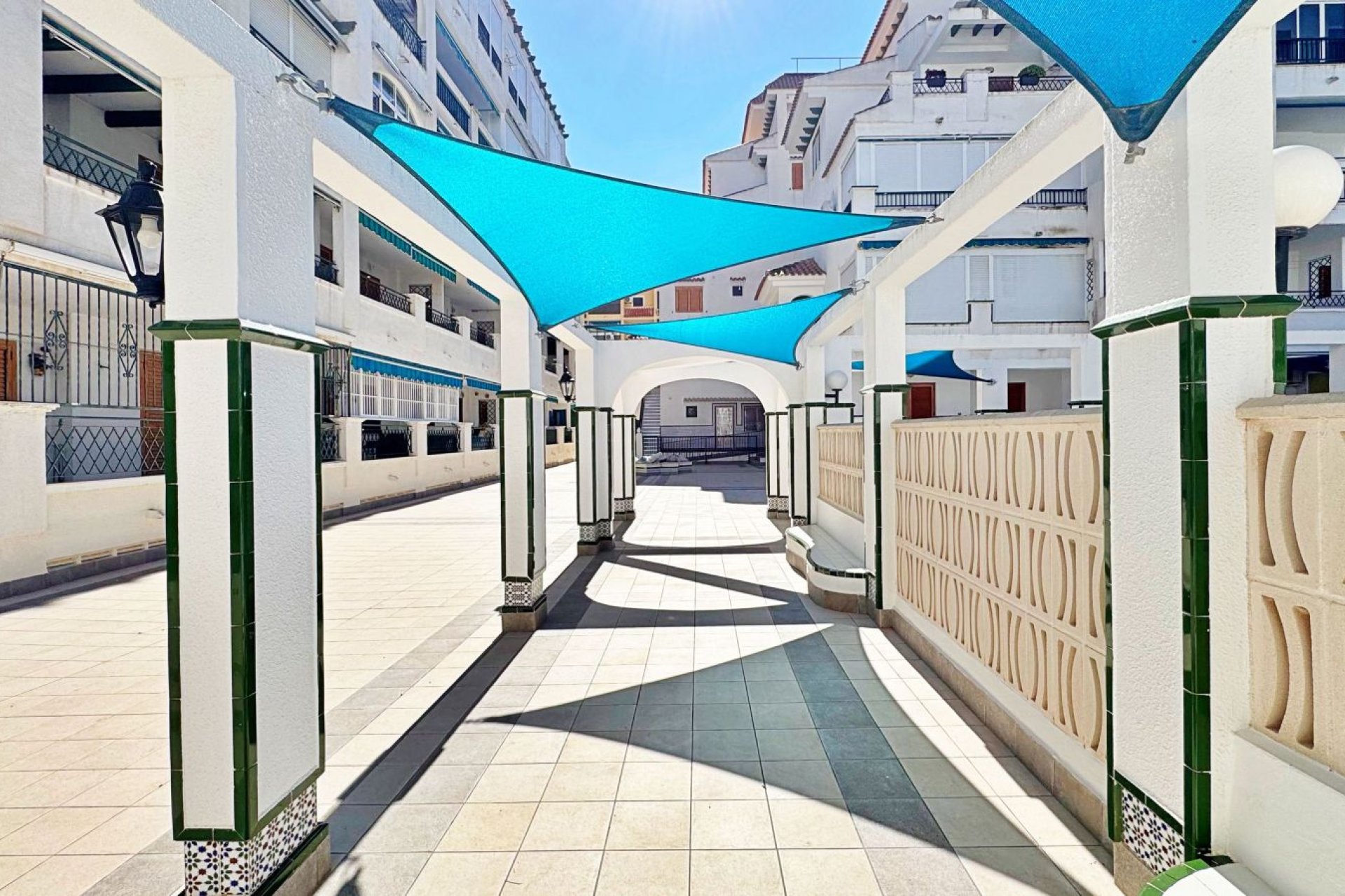 Reventa - Apartamento / Dúplex - Torrevieja - La Mata