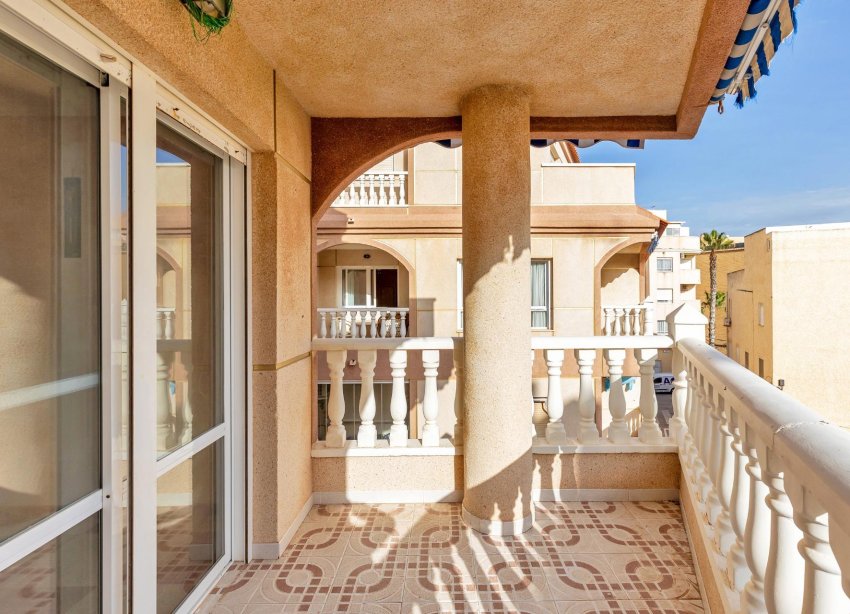 Reventa - Apartamento / Dúplex - Torrevieja - La Mata