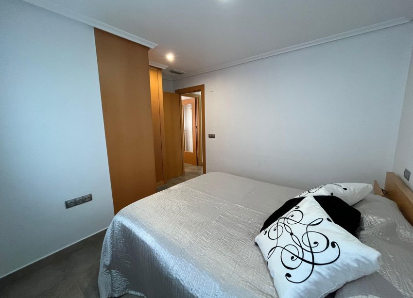 Reventa - Apartamento / Dúplex - Torrevieja - La Mata