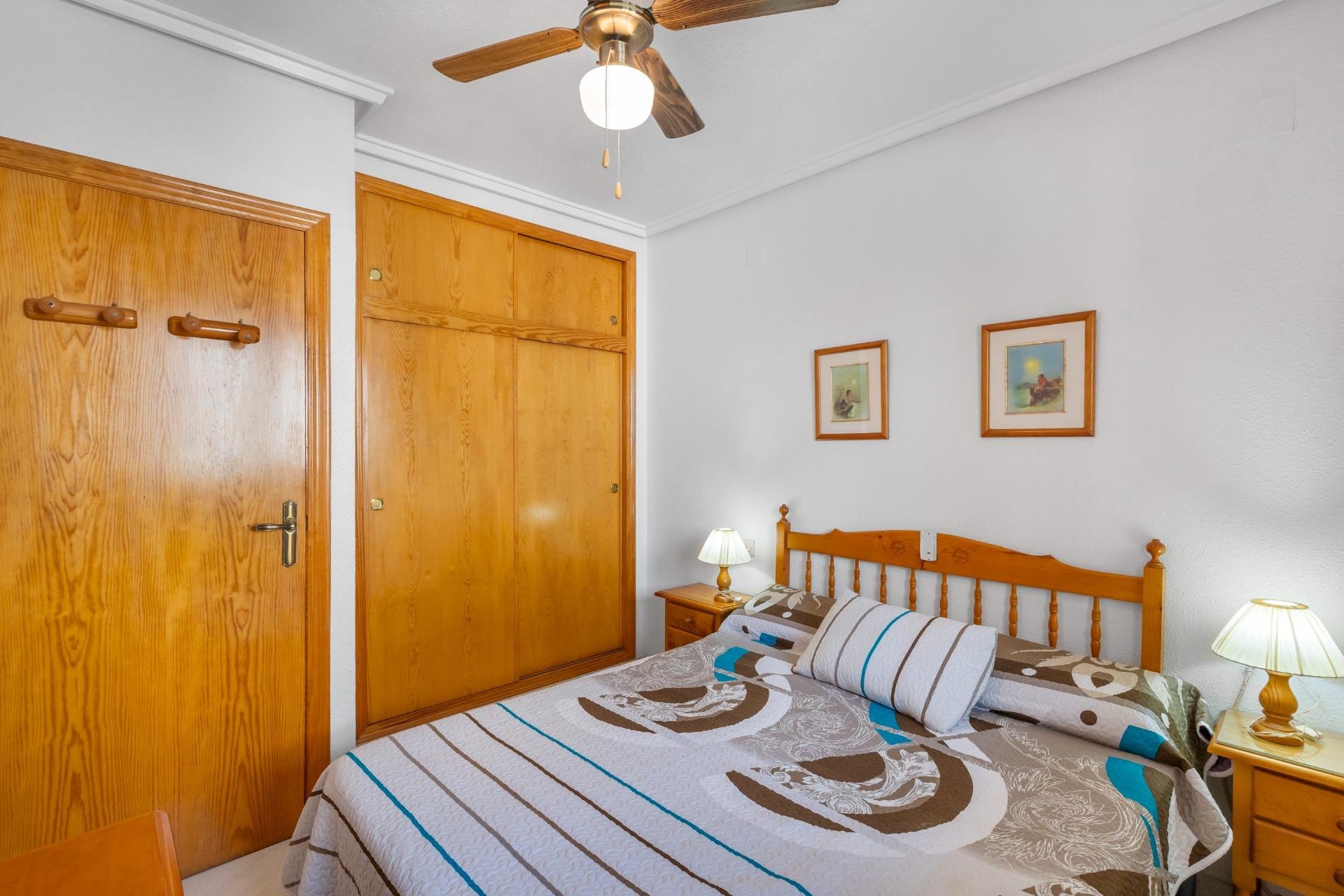 Reventa - Apartamento / Dúplex - Torrevieja - La Mata