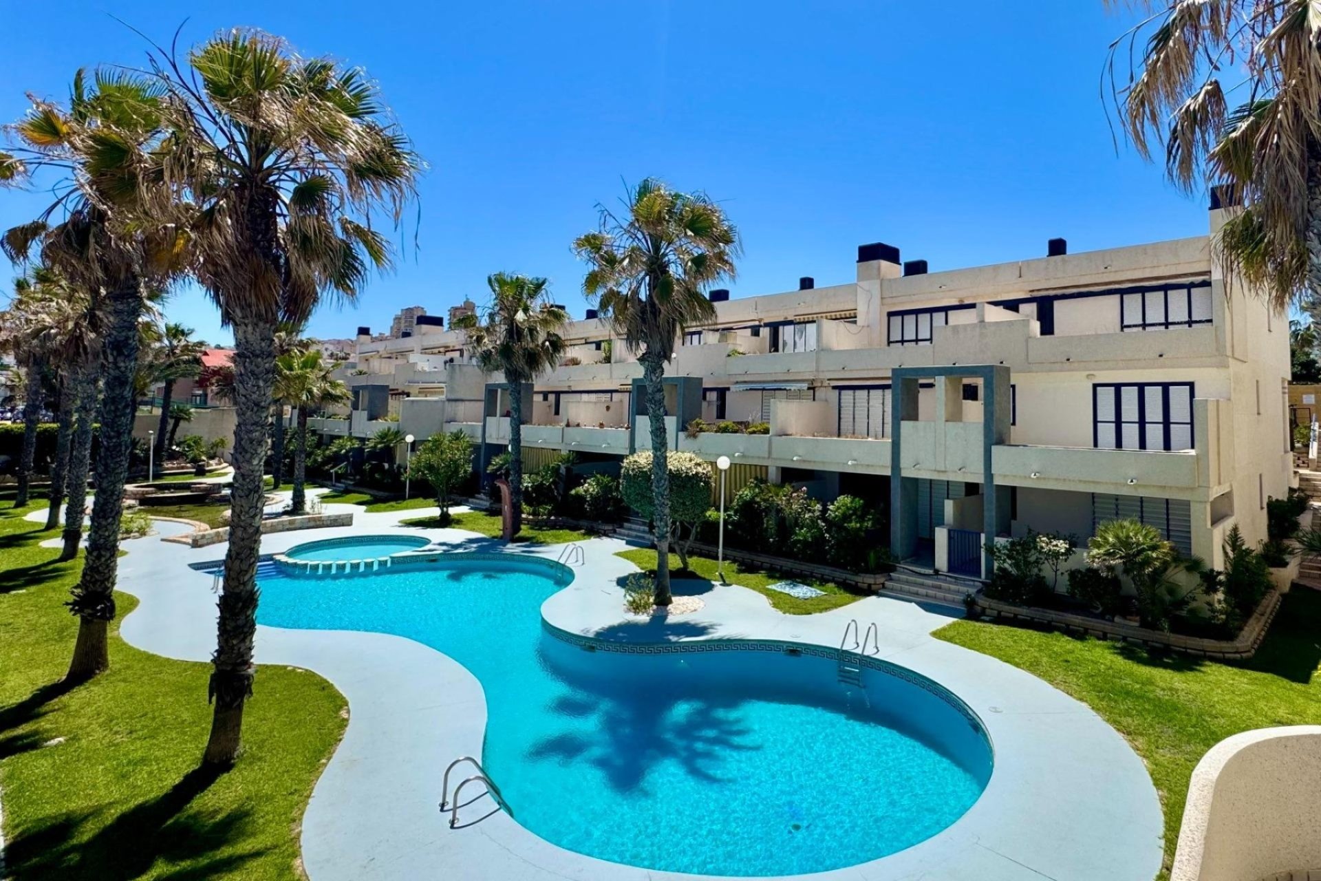 Reventa - Apartamento / Dúplex - Torrevieja - La Mata
