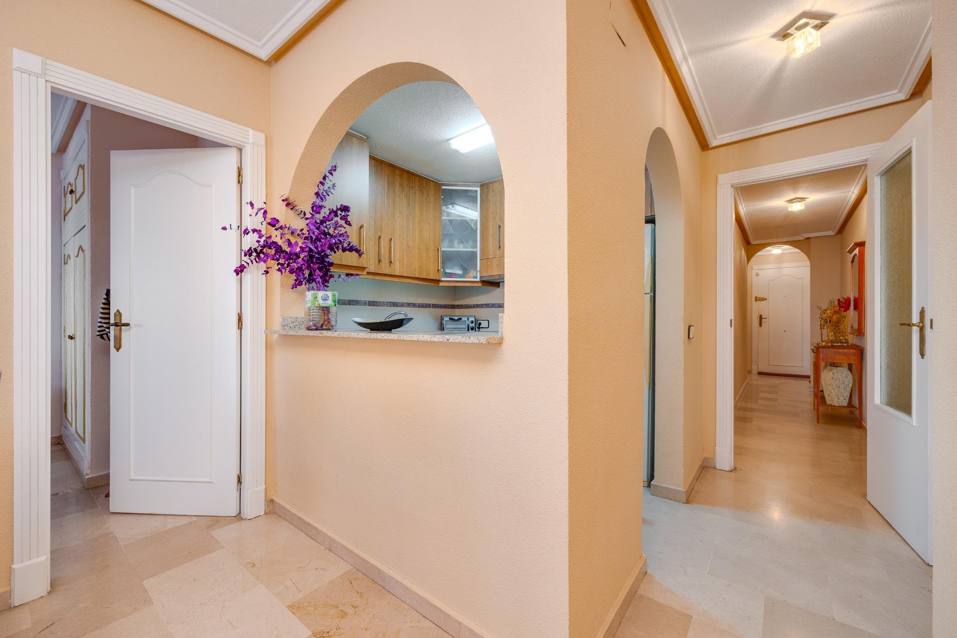 Reventa - Apartamento / Dúplex - Torrevieja - La Mata