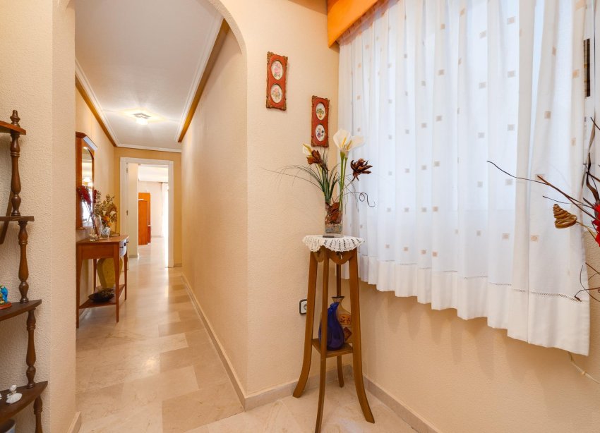 Reventa - Apartamento / Dúplex - Torrevieja - La Mata