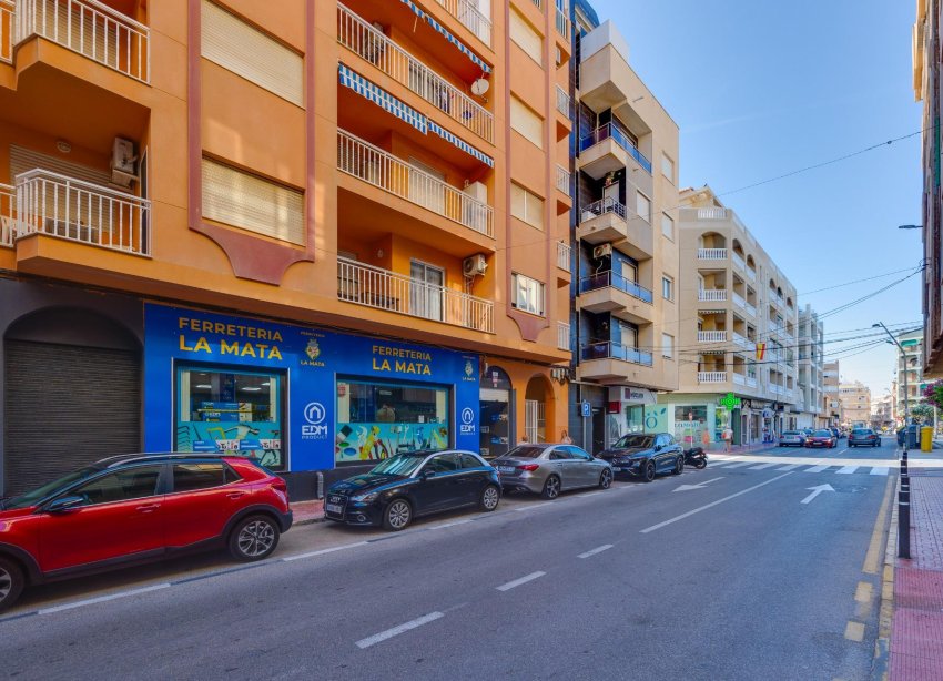 Reventa - Apartamento / Dúplex - Torrevieja - La Mata