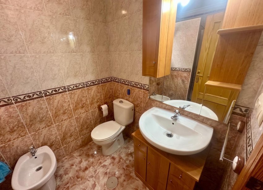 Reventa - Apartamento / Dúplex - Torrevieja - La Mata