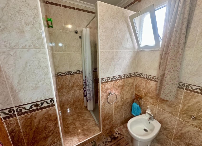 Reventa - Apartamento / Dúplex - Torrevieja - La Mata