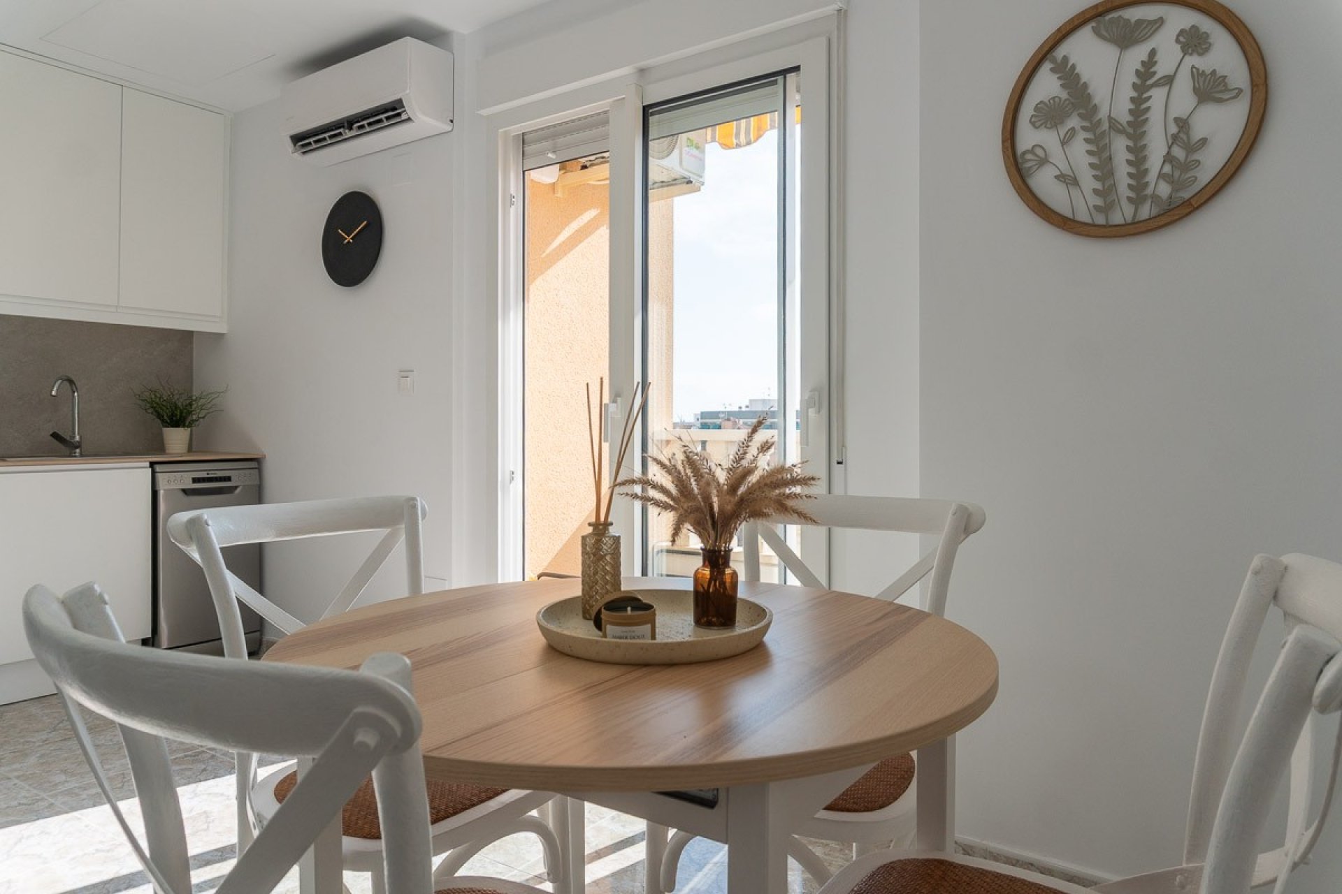 Reventa - Apartamento / Dúplex - Torrevieja - La Mata