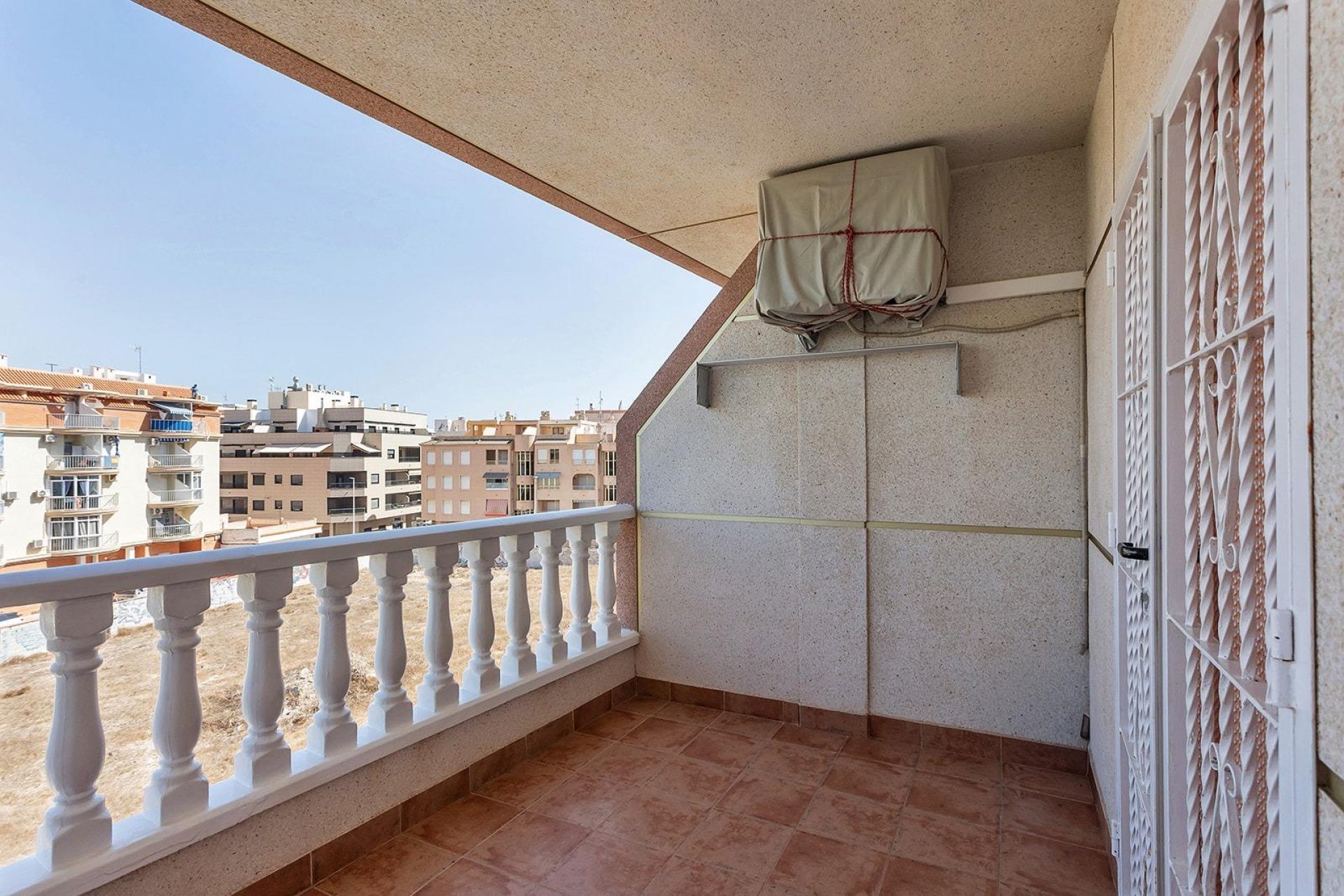 Reventa - Apartamento / Dúplex - Torrevieja - La Mata
