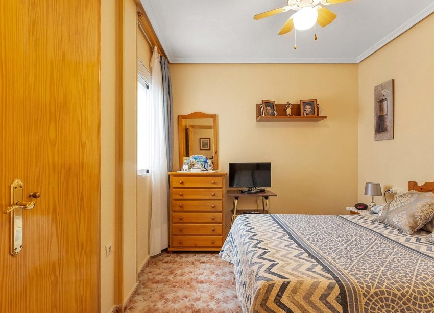 Reventa - Apartamento / Dúplex - Torrevieja - La Mata