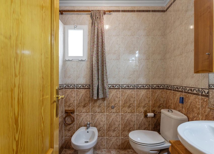 Reventa - Apartamento / Dúplex - Torrevieja - La Mata