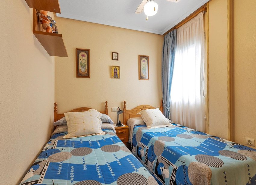 Reventa - Apartamento / Dúplex - Torrevieja - La Mata