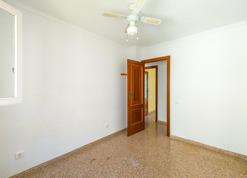 Reventa - Apartamento / Dúplex - Torrevieja - La Mata