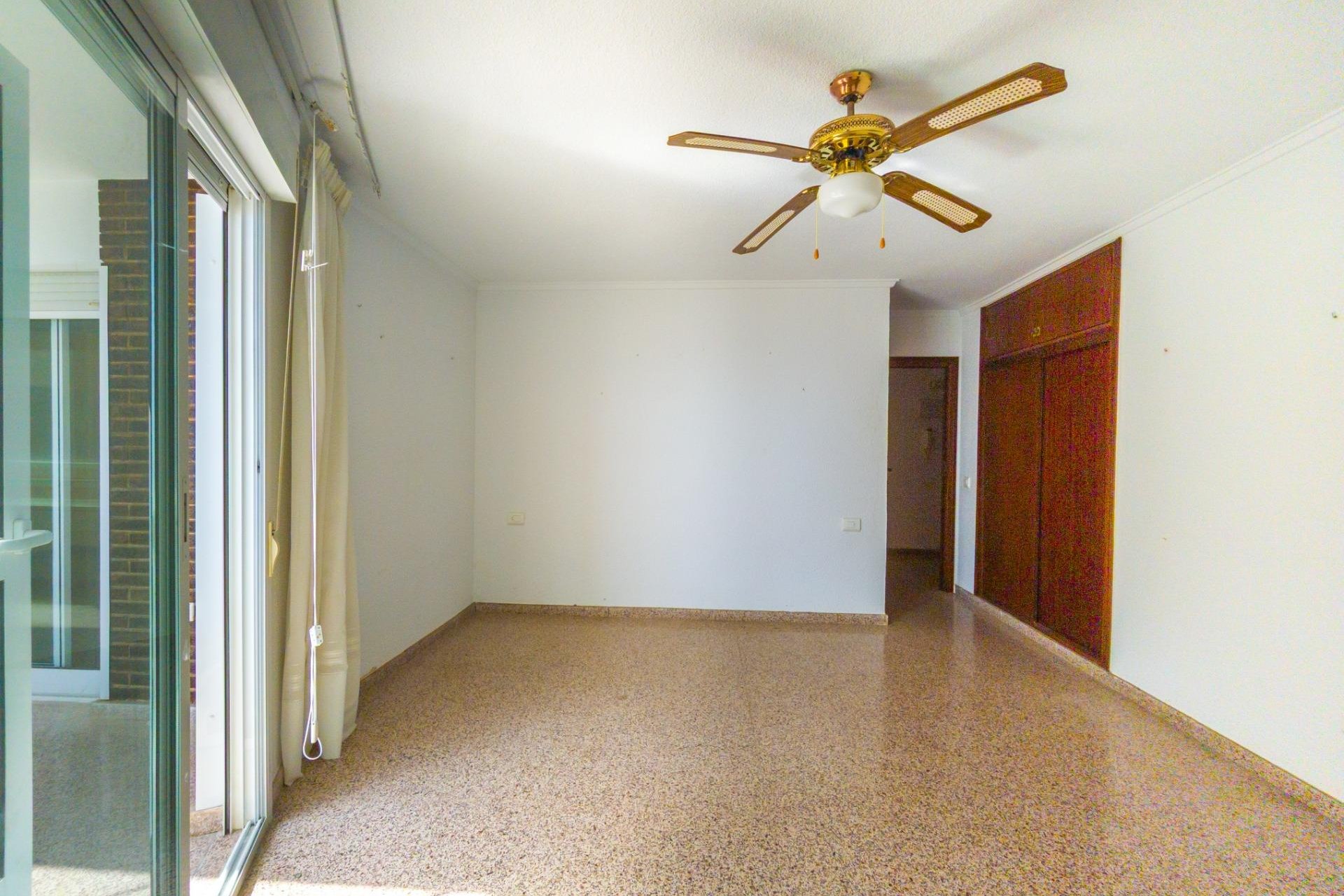 Reventa - Apartamento / Dúplex - Torrevieja - La Mata