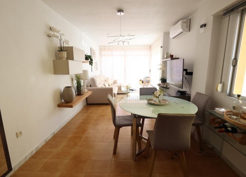 Reventa - Apartamento / Dúplex - Torrevieja - La Veleta