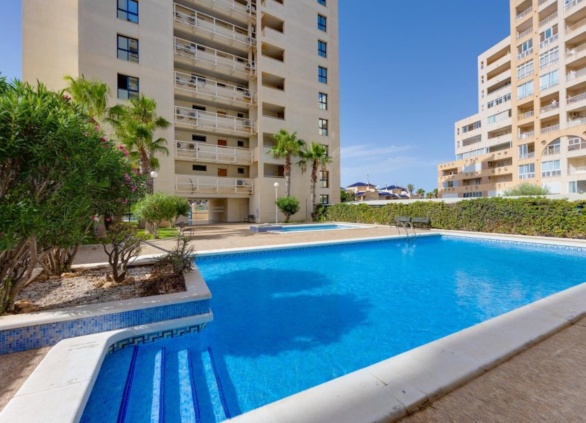 Reventa - Apartamento / Dúplex - Torrevieja - La Veleta