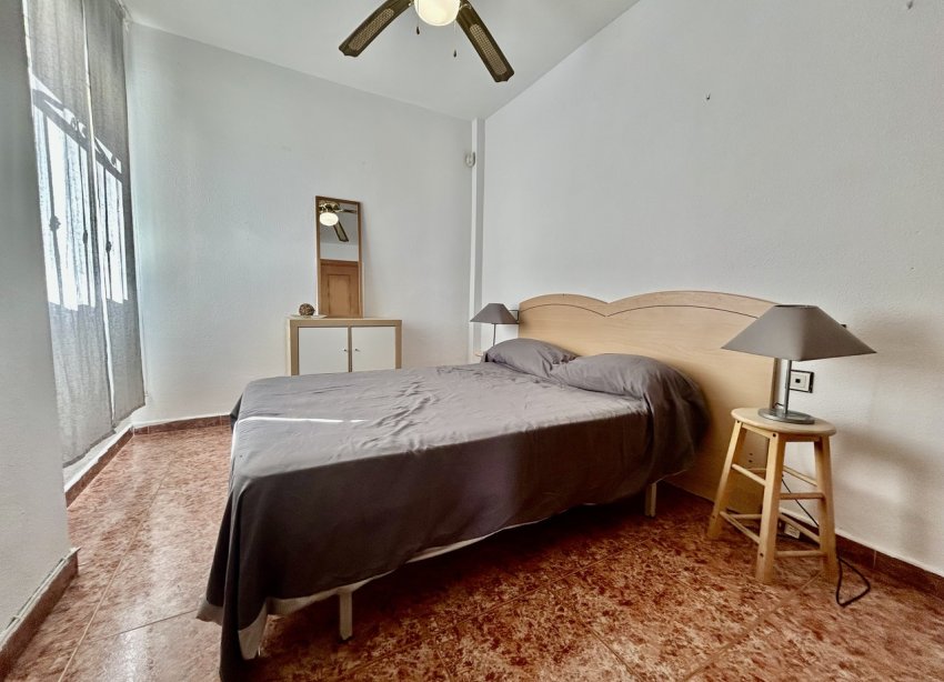 Reventa - Apartamento / Dúplex - Torrevieja - Los Altos