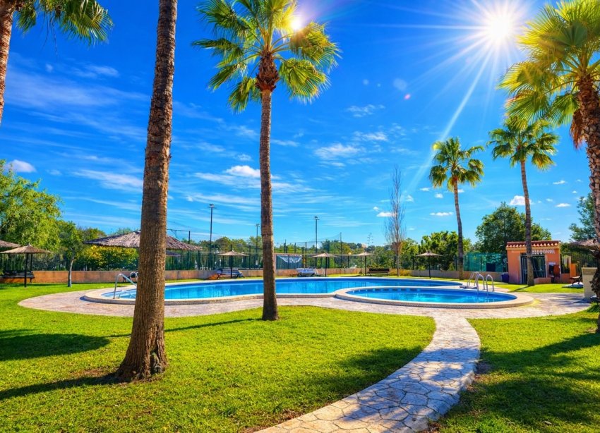 Reventa - Apartamento / Dúplex - Torrevieja - Los Altos