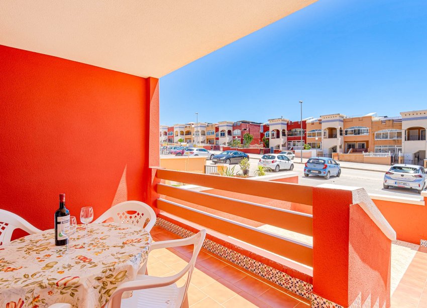 Reventa - Apartamento / Dúplex - Torrevieja - Los Altos