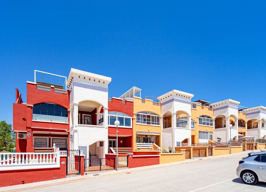 Reventa - Apartamento / Dúplex - Torrevieja - Los Altos