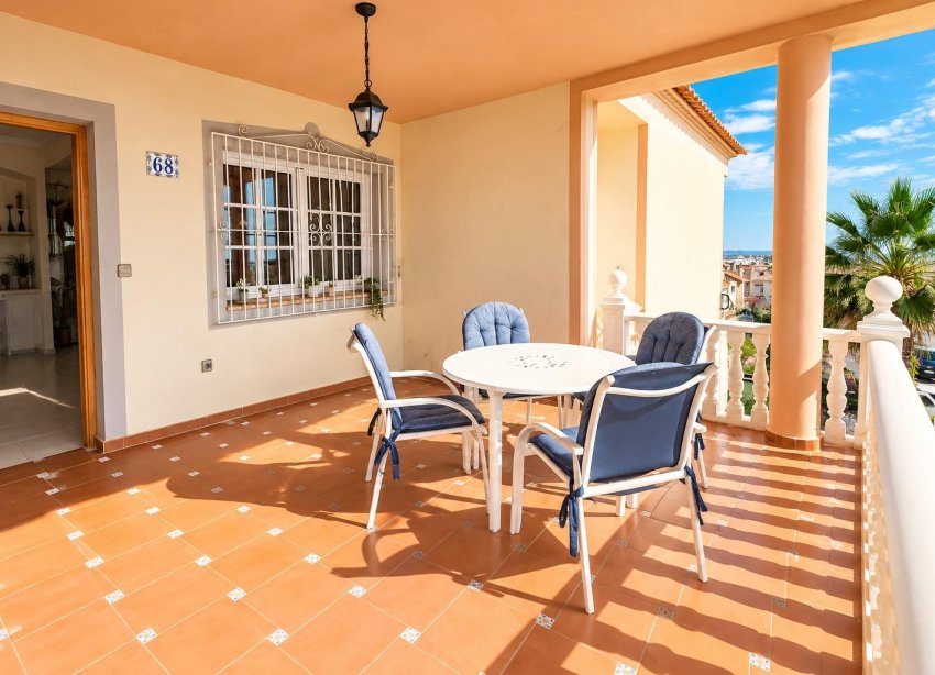 Reventa - Apartamento / Dúplex - Torrevieja - Los Altos