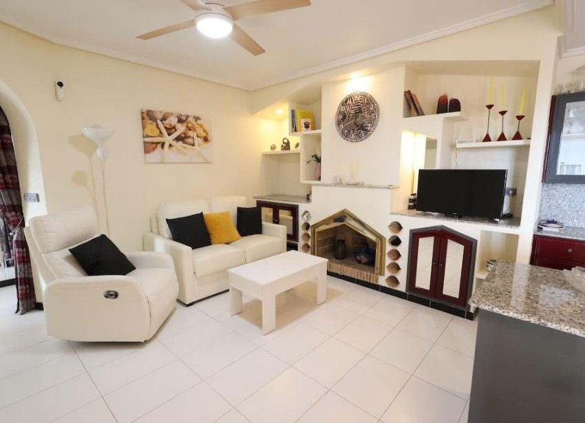Reventa - Apartamento / Dúplex - Torrevieja - Los Altos