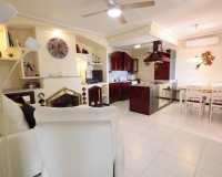 Reventa - Apartamento / Dúplex - Torrevieja - Los Altos