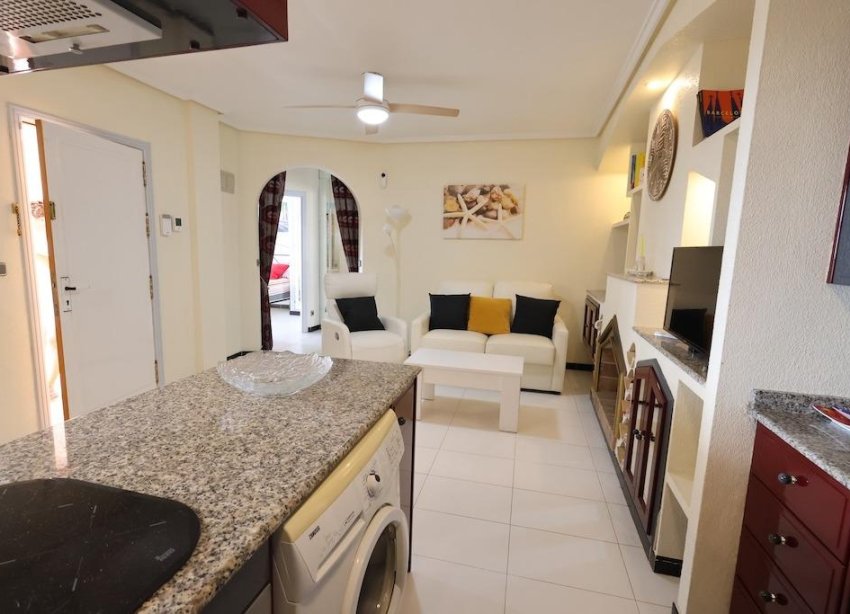 Reventa - Apartamento / Dúplex - Torrevieja - Los Altos