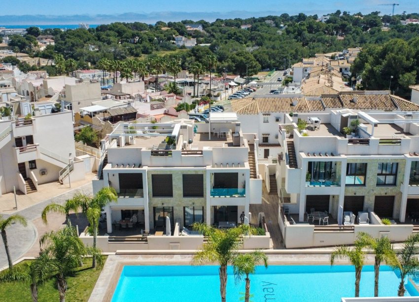 Reventa - Apartamento / Dúplex - Torrevieja - Los Balcones