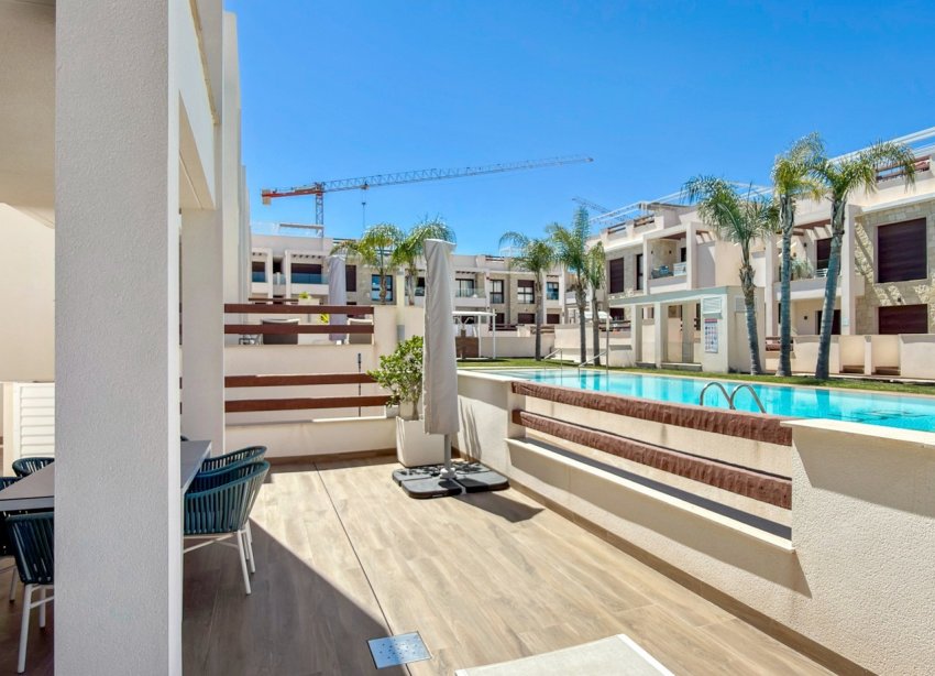 Reventa - Apartamento / Dúplex - Torrevieja - Los Balcones