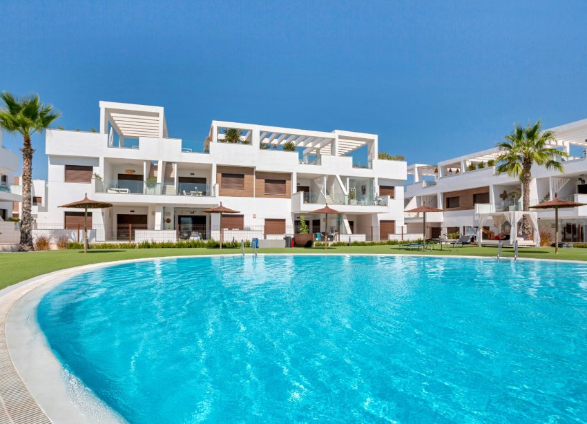 Reventa - Apartamento / Dúplex - Torrevieja - Los Balcones