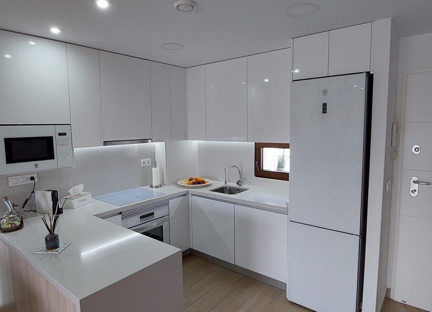 Reventa - Apartamento / Dúplex - Torrevieja - Los Balcones