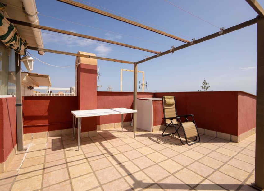 Reventa - Apartamento / Dúplex - Torrevieja - Los Balcones